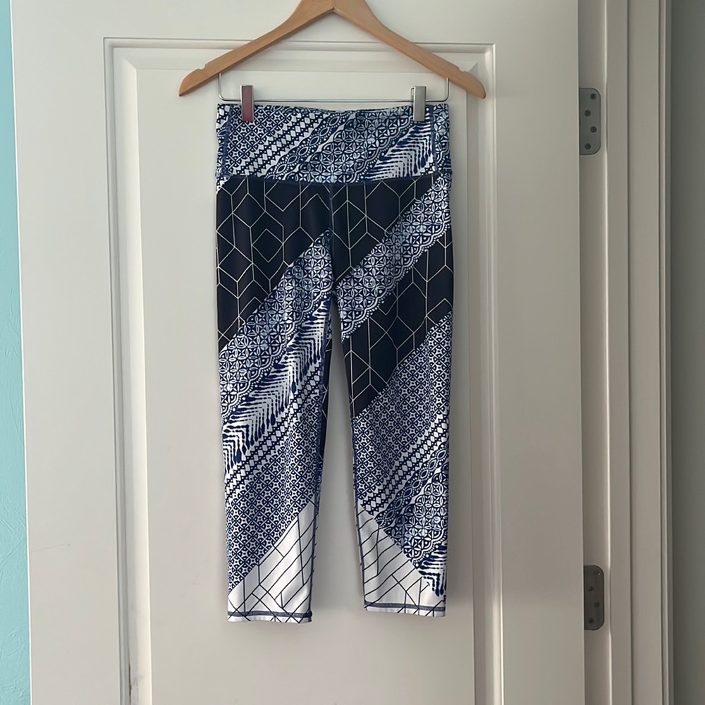 Athleta cropped leggings